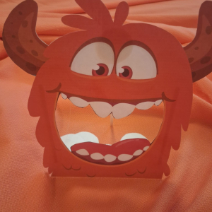 Dzień Kolorowej Skarpetki w grupie "Jeżyki". 