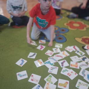 Dzień Kolorowej Skarpetki w grupie "Jeżyki". 