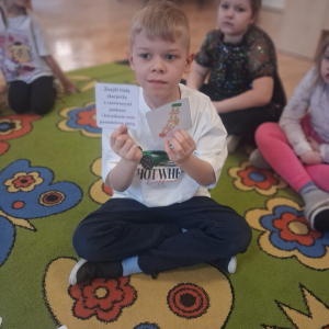 Dzień Kolorowej Skarpetki w grupie "Jeżyki". 