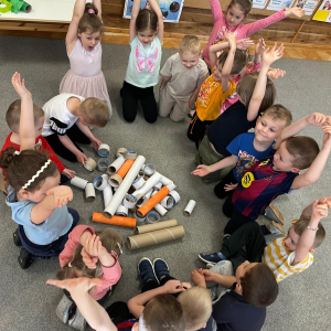 Eko - edukacja z okazji DNIA ZIEMI w grupie "ŻABEK".