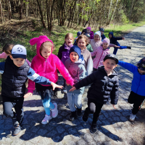 Eko - edukacja z okazji DNIA ZIEMI w grupie "ŻABEK".