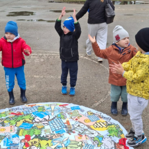 Udział przedszkolaków z Miejskiego Przedszkola w Bukownie    w eko-pikniku w ramach programu Fundusze Europejskie dla Małopolski 2021-2027
