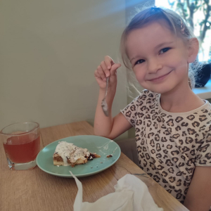 Przyjęcie "Żabek" w restauracji.