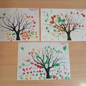 Praca plastyczna "Jesienne drzewo"