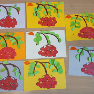 Praca plastyczna "Jarzębina"