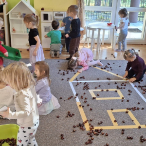 „Kasztanowe szaleństwa” w grupie „Poziomki”