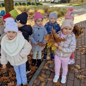 Ogólnopolska akcja dla przedszkoli „30 minut dla zdrowia- spacerowy tydzień przedszkolaka” – realizacja w grupie „Serduszek”