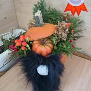 Konkurs na najciekawiej ozdobioną dynię w grupie ”Wiewiórek” i ”Biedronek”.