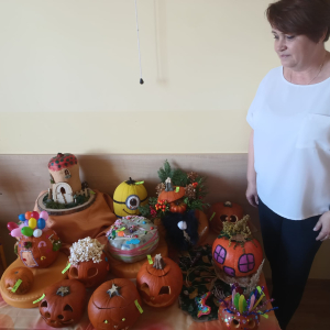 Konkurs na najciekawiej ozdobioną dynię w grupie ”Wiewiórek” i ”Biedronek”.