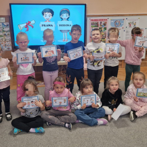 Międzynarodowy Dzień Praw Dziecka w grupie "Stokrotki".