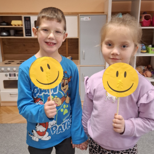 Prezentacja "Uśmiechniętych buziek".