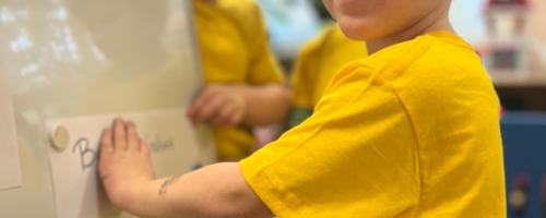 Dzień Życzliwości i Pozdrowień w grupie "Żabek" i "Jeżyków"