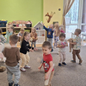 Obchody "Światowego Dnia Pluszowego Misia" w grupie „Poziomek”