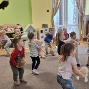 Obchody "Światowego Dnia Pluszowego Misia" w grupie „Poziomek”