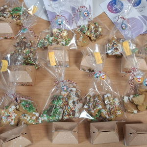 Gotowe mydełka i pierniczki "Kropeczek".